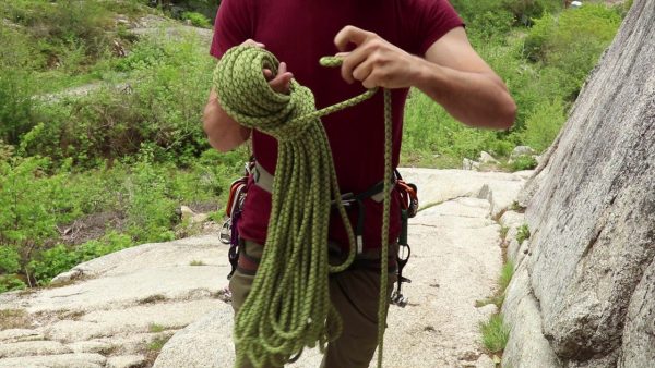 how to coil climbing rope