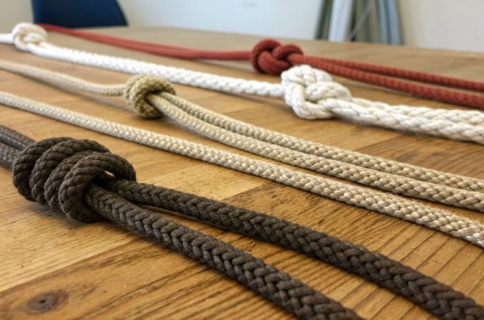 What type of rope is best for learning knots