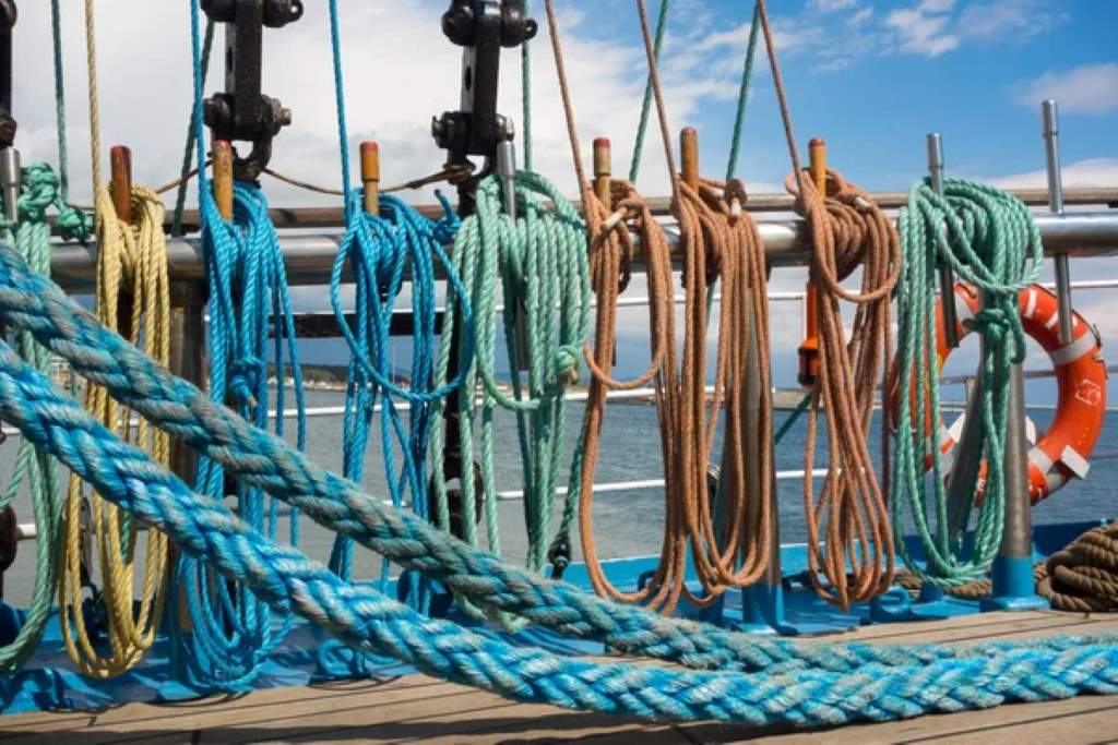 Key Features to Look for in Durable Fishing Ropes