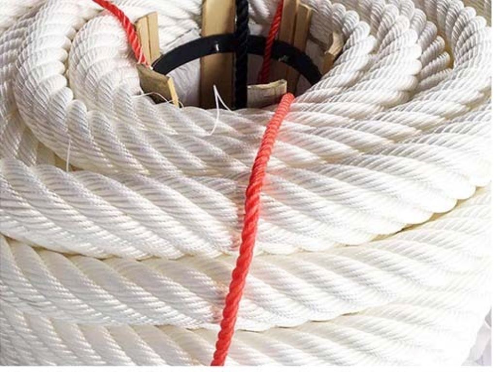 A Guide to Different Marine Rope Materials and Their Uses