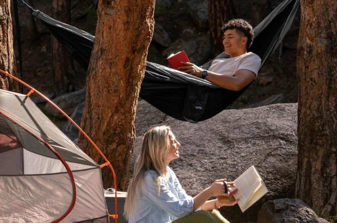 Kootek camping hammock with 500 lb capacity – portable design includes tree straps and carry bag, reviewed for outdoor performance.