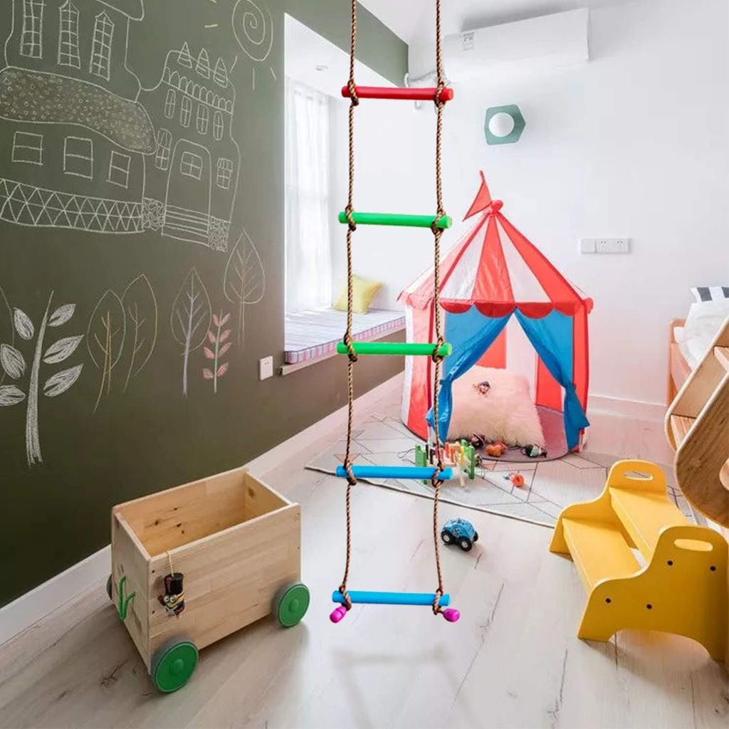 Kids’ obstacle course accessory – Rainbow Craft ninja rope ladder for climbing.