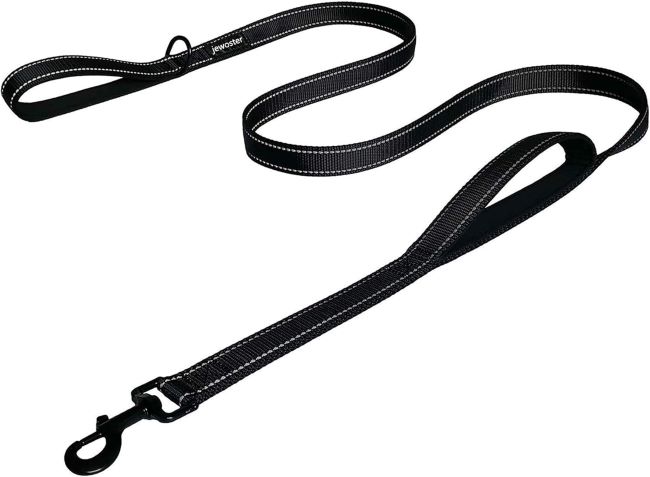 JEWOSTER heavy-duty dog leash with dual handles for medium and large dogs
